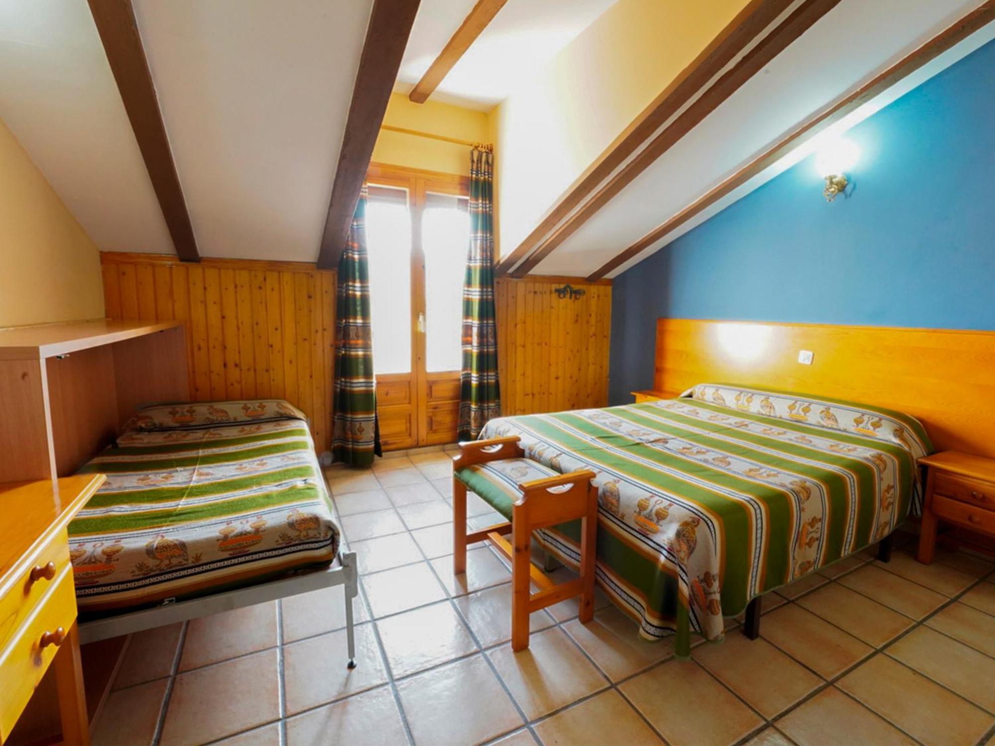 Hotel La Rueda 3000 Мора-де-Руб'єлос Екстер'єр фото