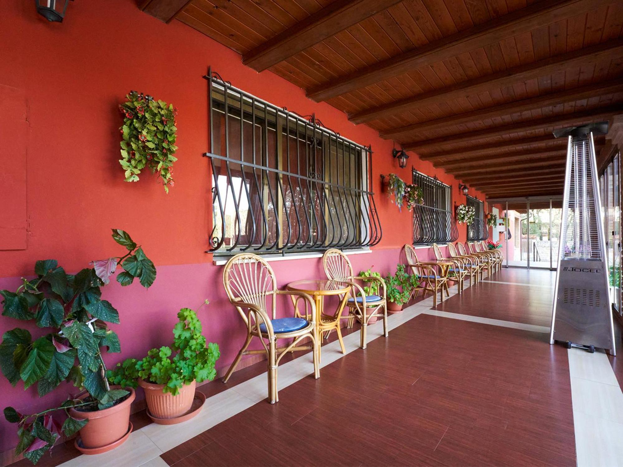 Hotel La Rueda 3000 Мора-де-Руб'єлос Екстер'єр фото