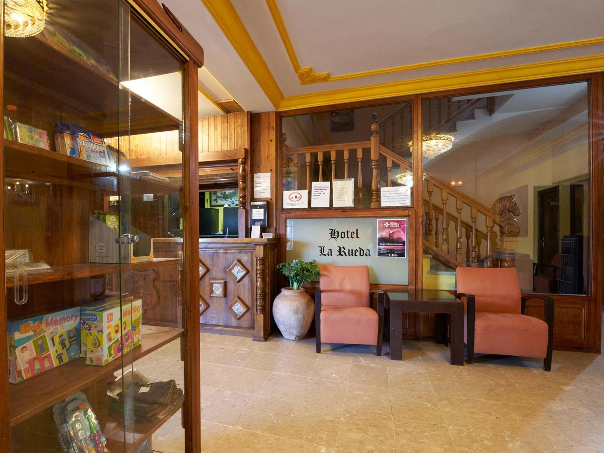 Hotel La Rueda 3000 Мора-де-Руб'єлос Екстер'єр фото