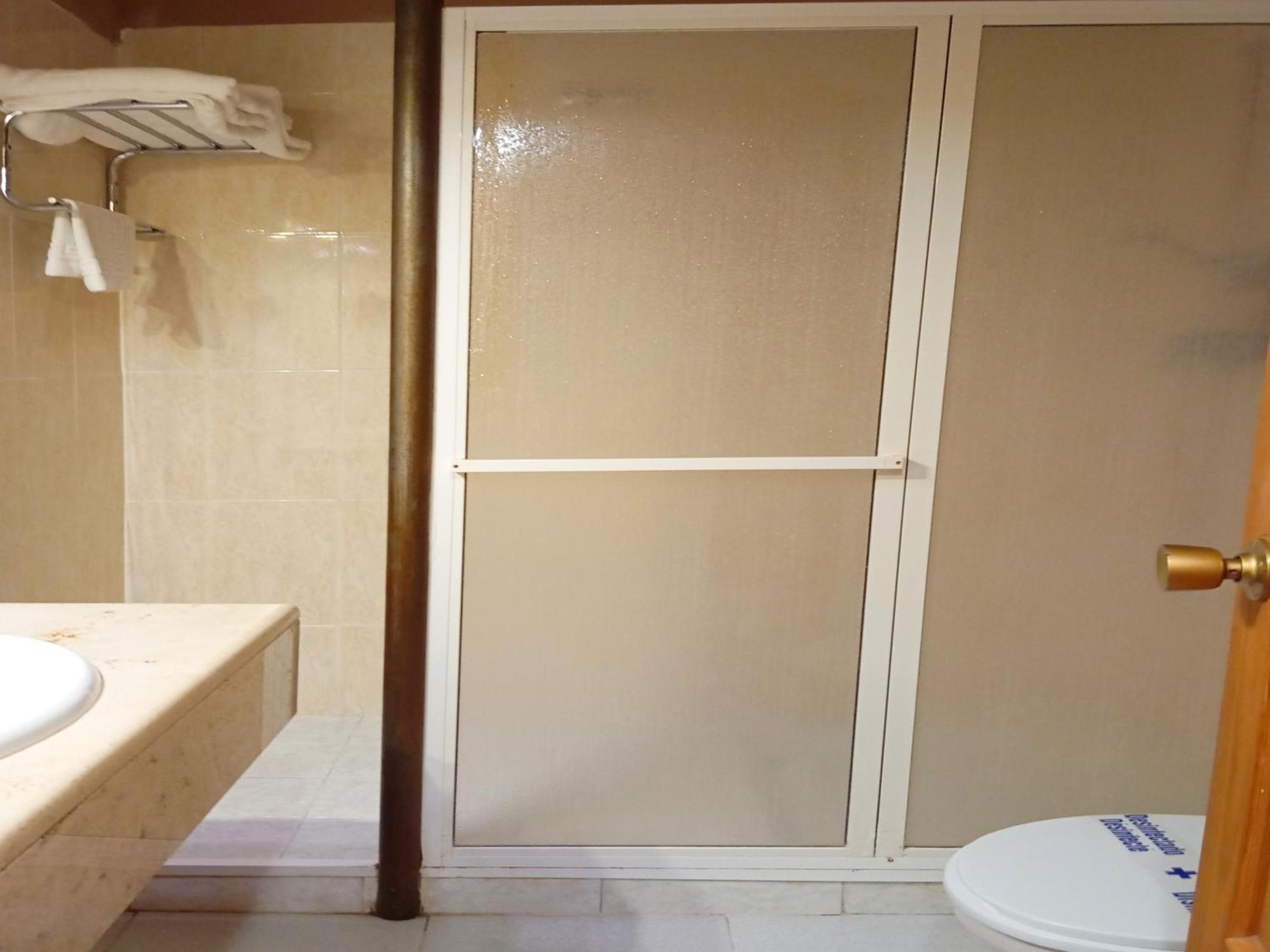 Hotel La Rueda 3000 Мора-де-Руб'єлос Екстер'єр фото