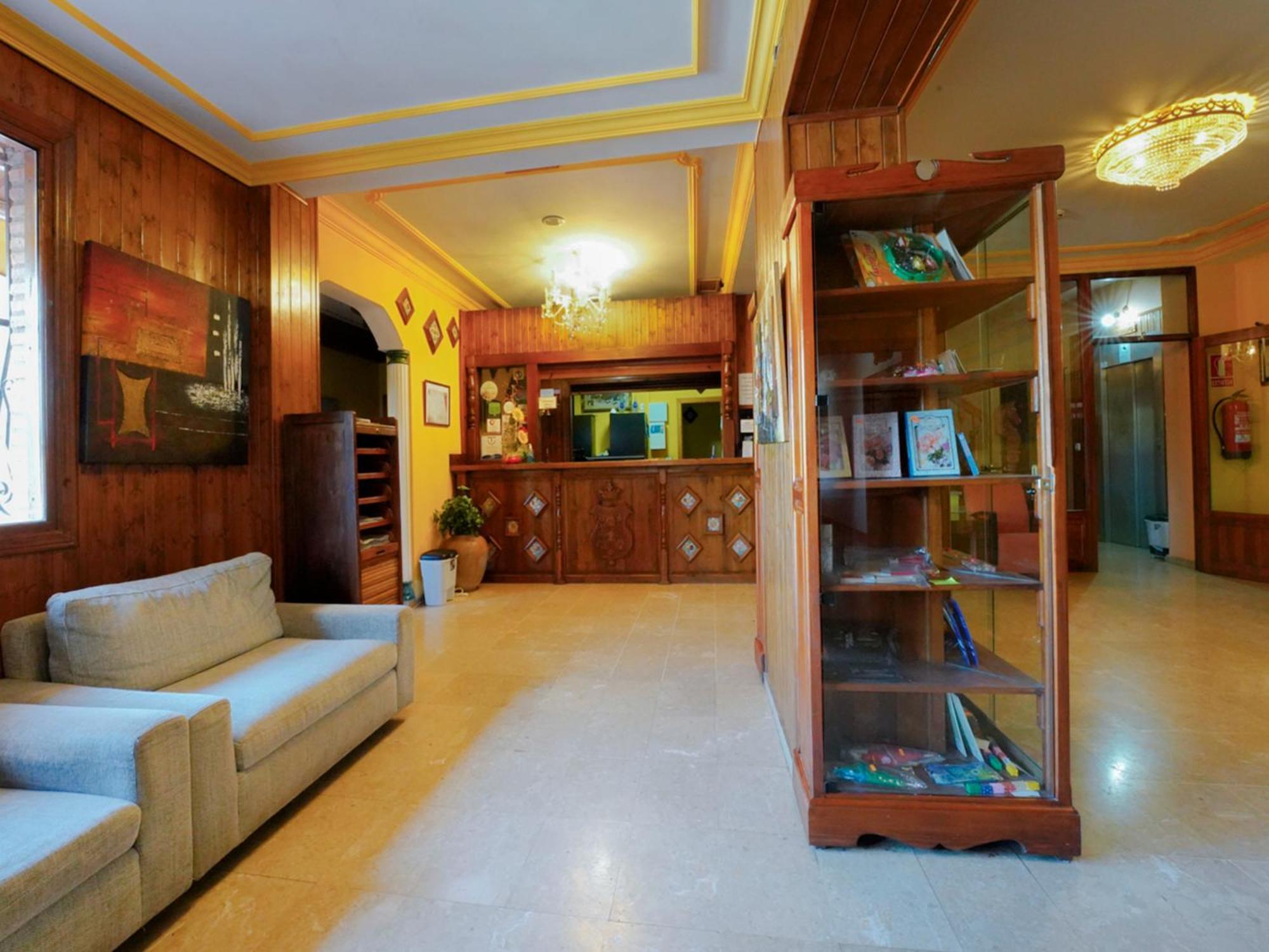 Hotel La Rueda 3000 Мора-де-Руб'єлос Екстер'єр фото