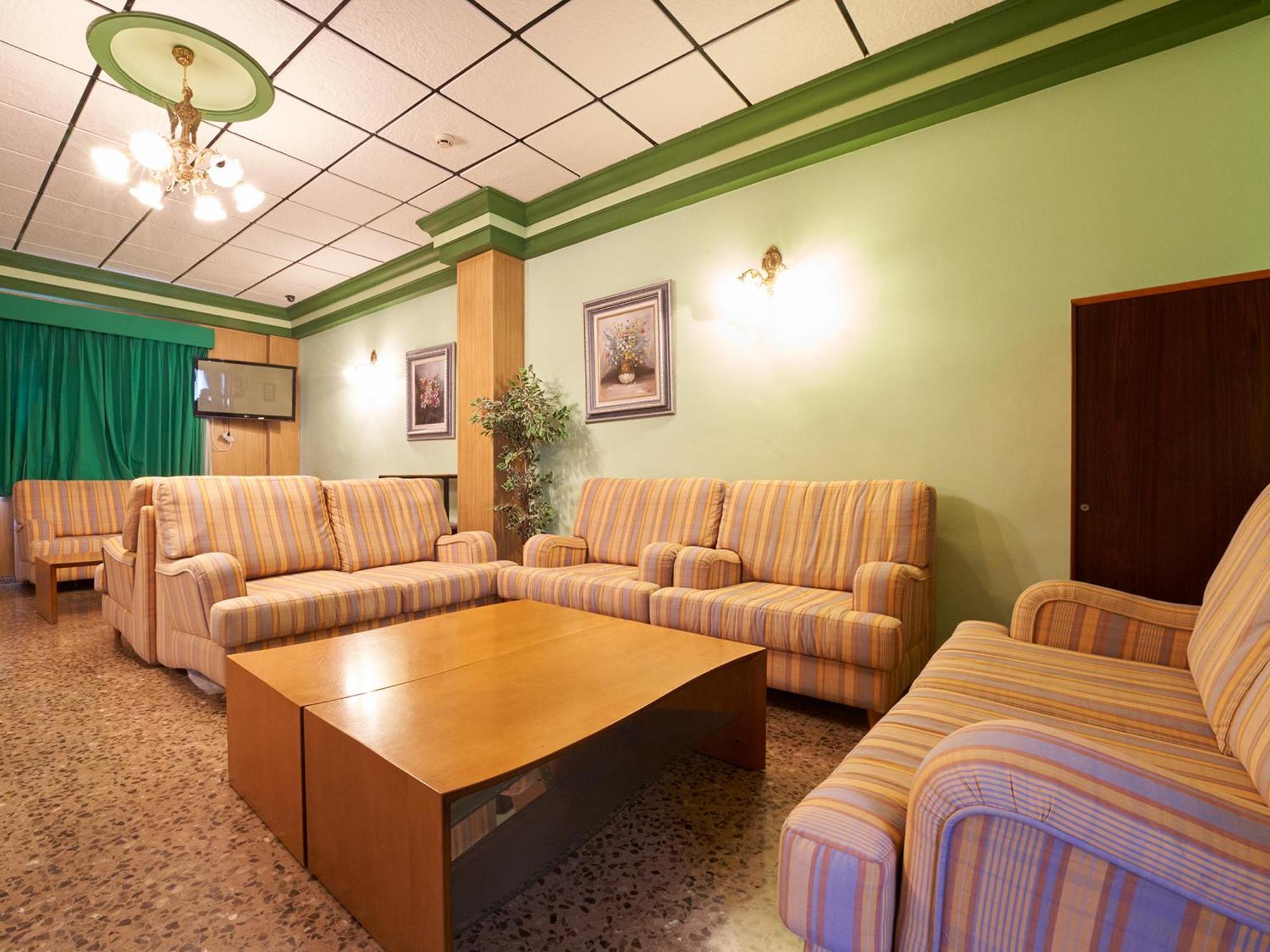 Hotel La Rueda 3000 Мора-де-Руб'єлос Екстер'єр фото